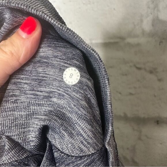 |EUC| LULULEMON Balance & Resist Onsie - Picture 8 of 8